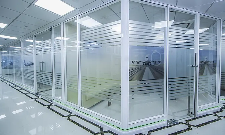 Aluminium partisi, Sumber: dutchinterior.lk